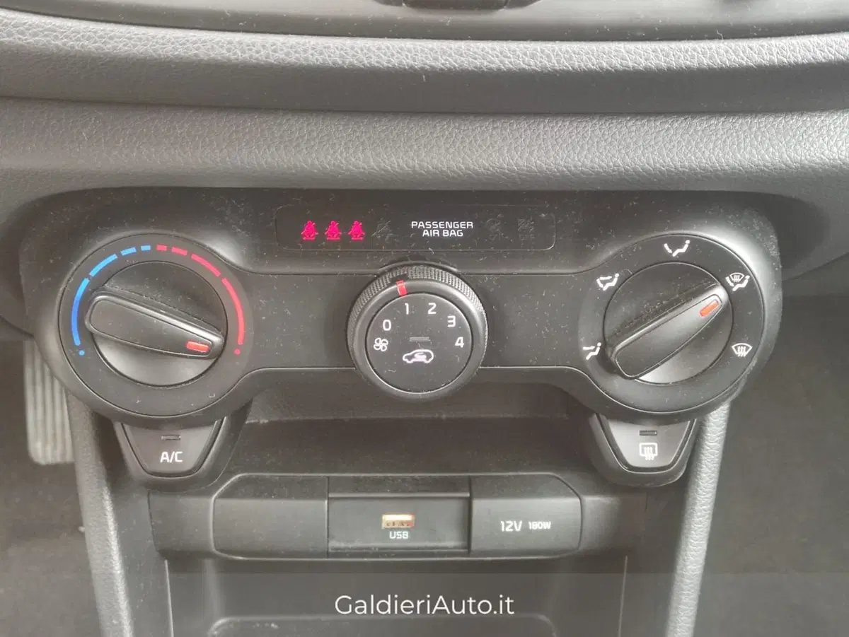 Kia Picanto usata a Salerno (10)