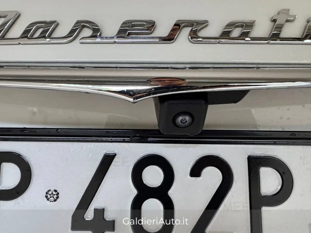 Maserati Levante usata a Salerno (7)