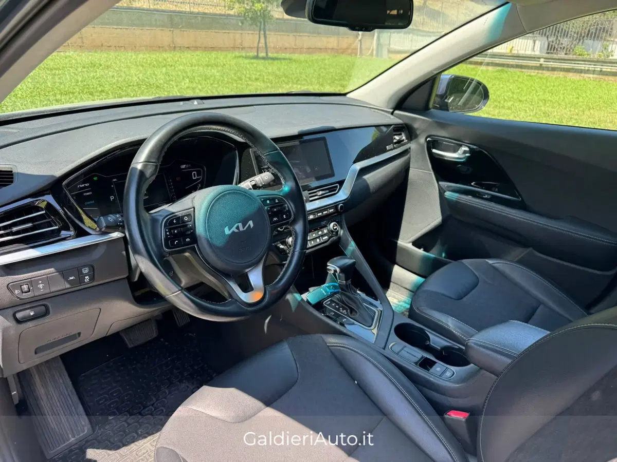 Kia Niro usata a Salerno (17)