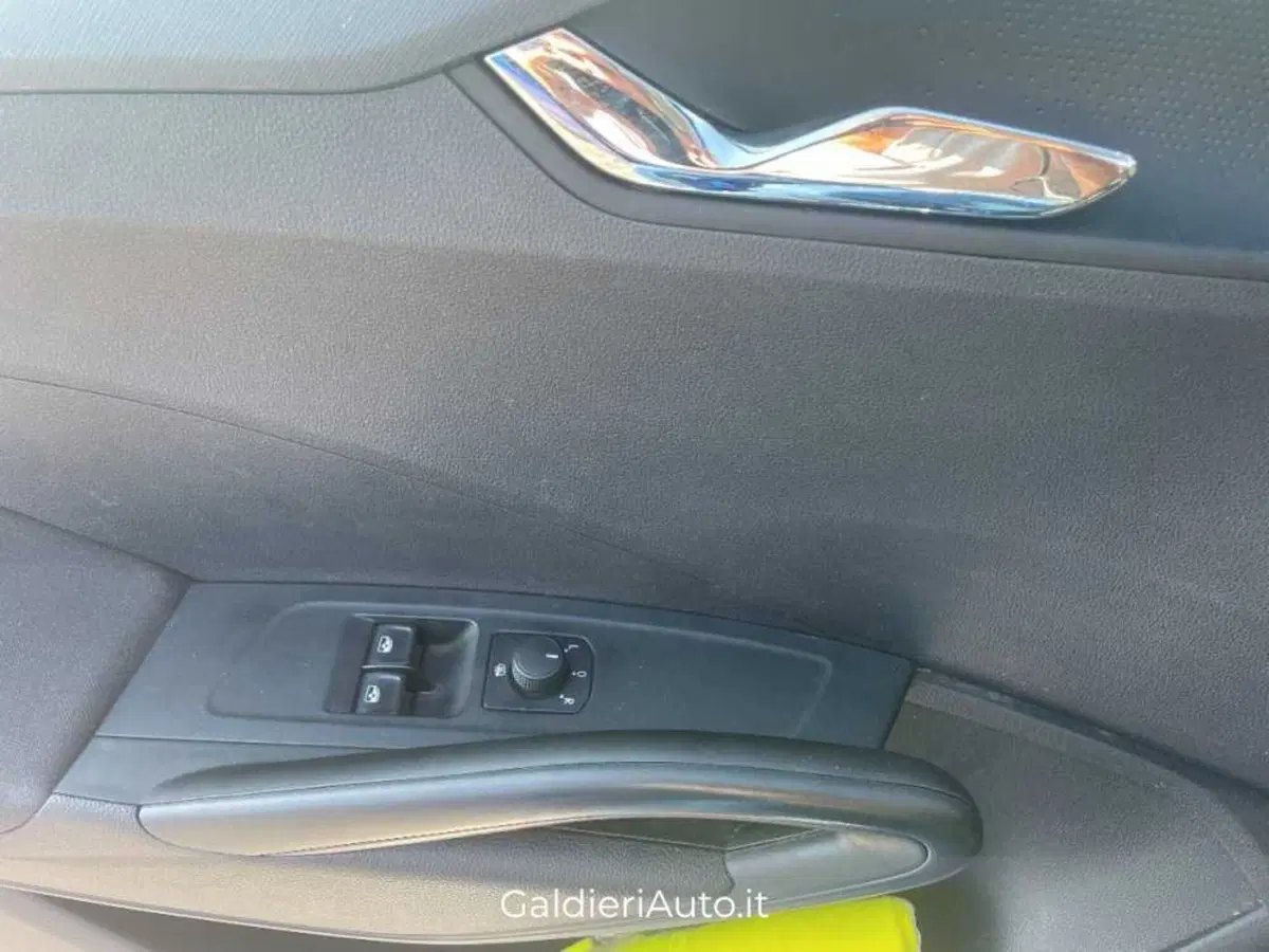 Skoda Fabia usata a Salerno (18)