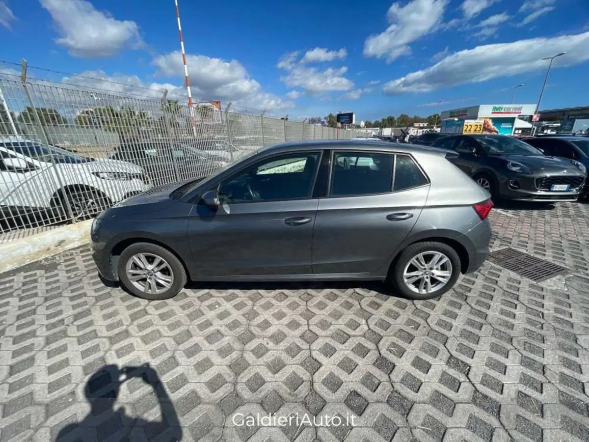 Skoda Fabia usata a Salerno (8)