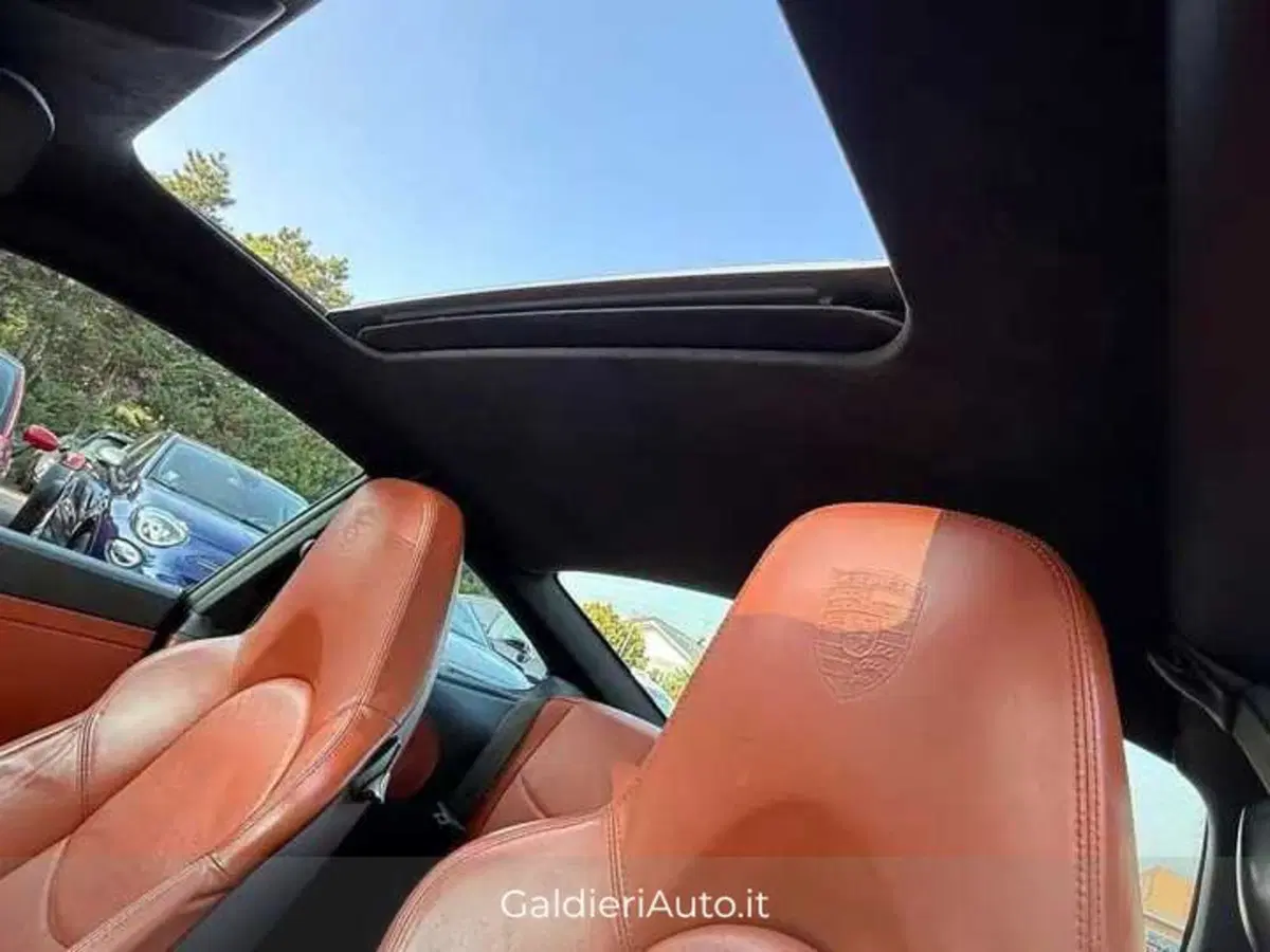 Porsche 911 Coupé usata a Salerno (8)