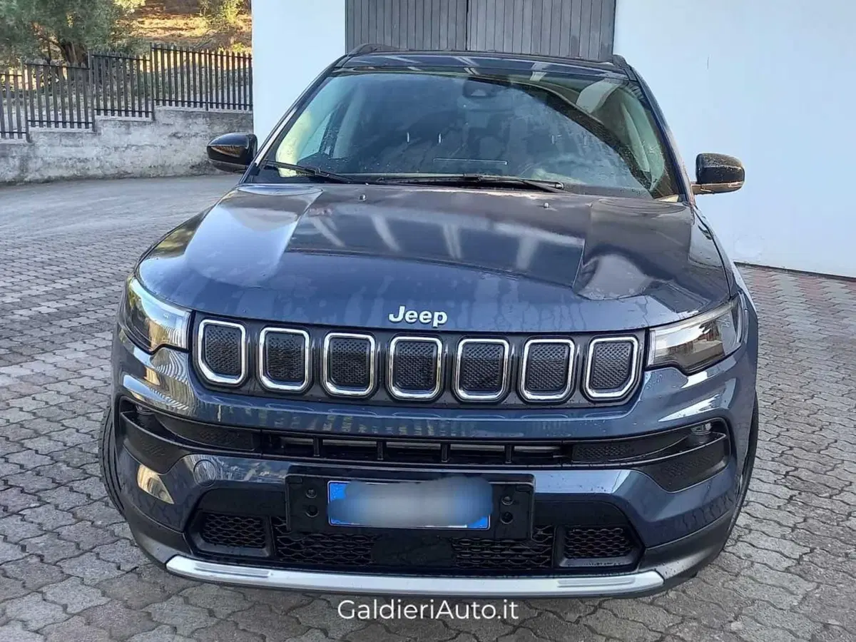 Jeep Compass usata a Salerno (17)