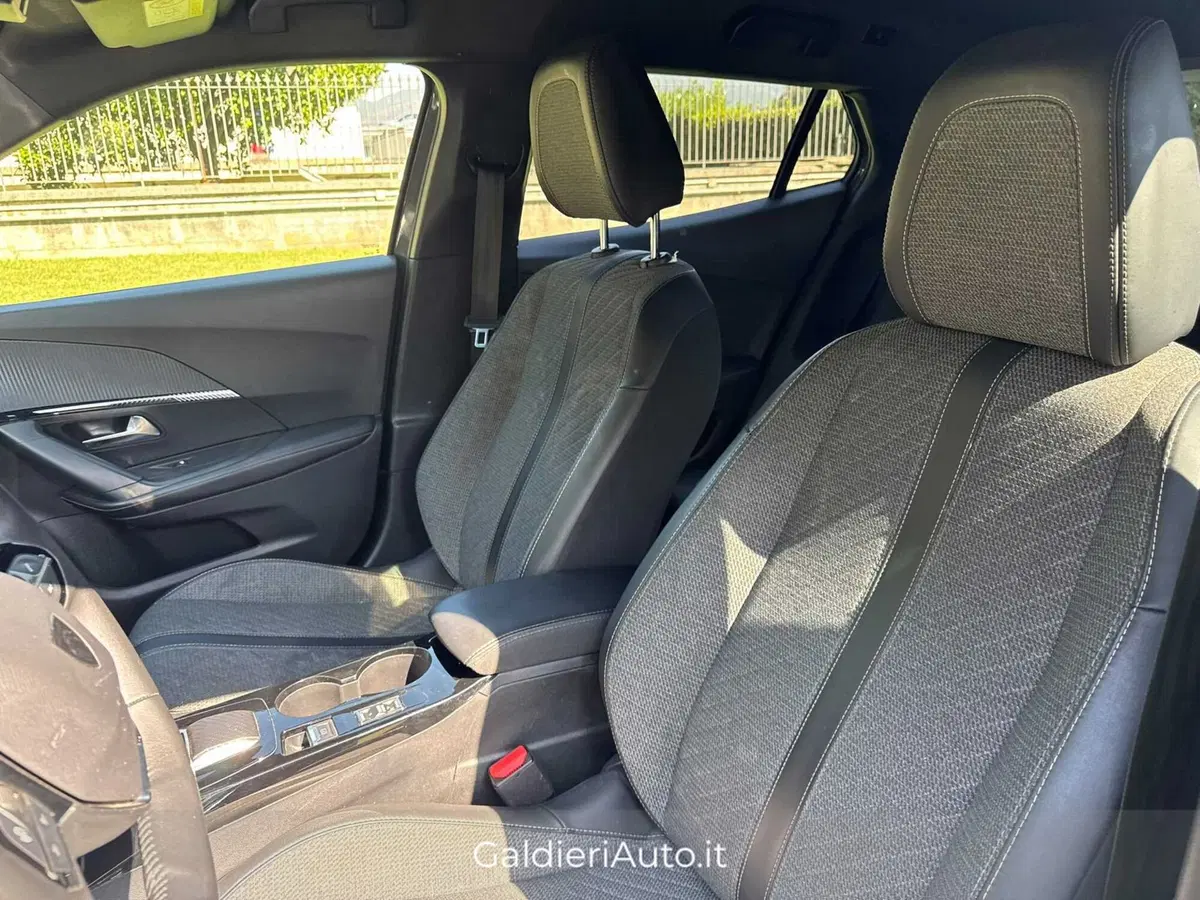 Peugeot 2008 usata a Salerno (10)