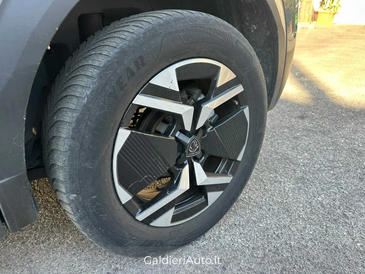 Peugeot 2008 usata a Salerno (14)