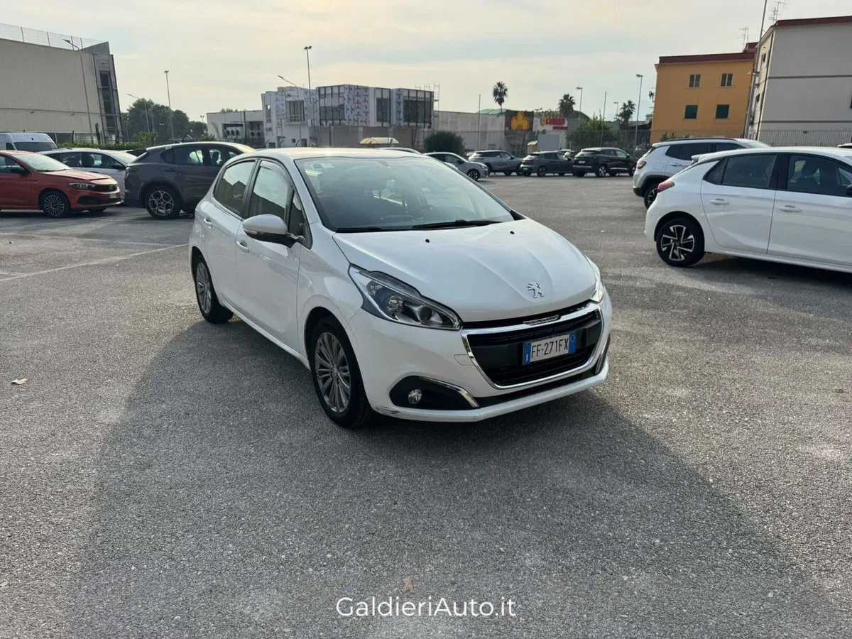 Peugeot 208 usata a Salerno (2)