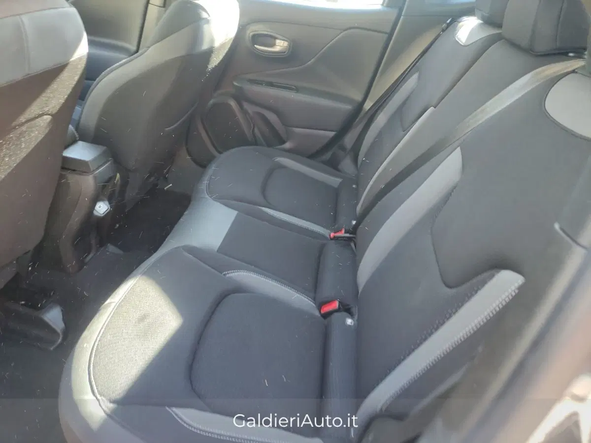 Jeep Renegade usata a Salerno (16)