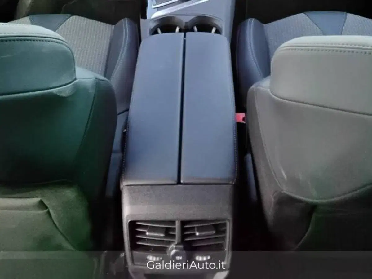 Peugeot 3008 usata a Salerno (10)