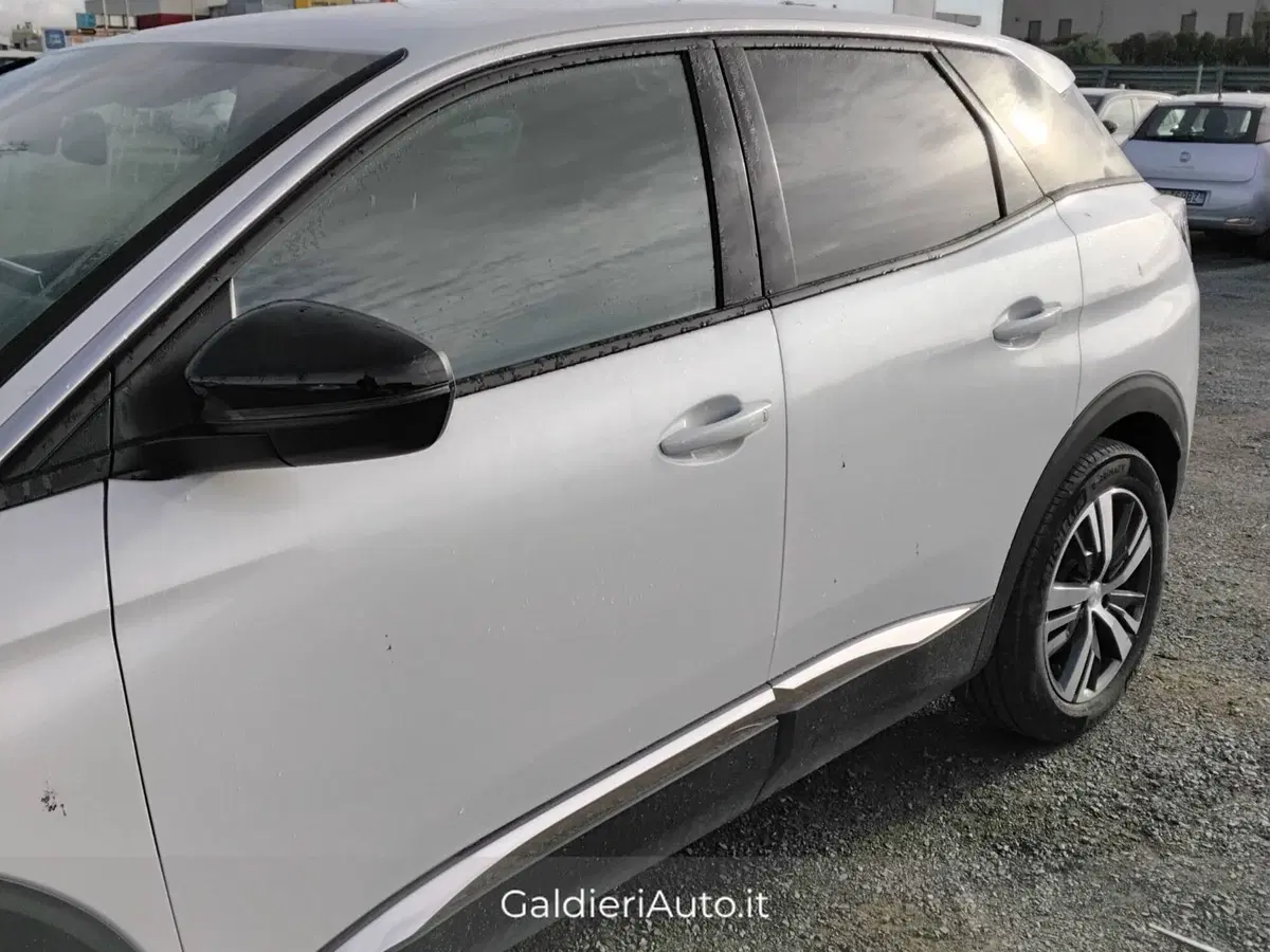 Peugeot 3008 usata a Salerno (13)