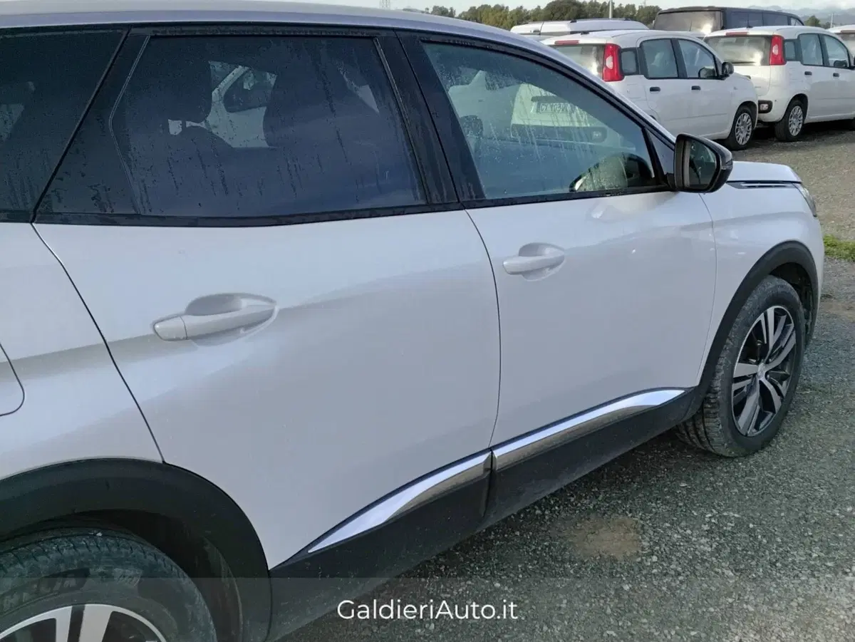 Peugeot 3008 usata a Salerno (16)