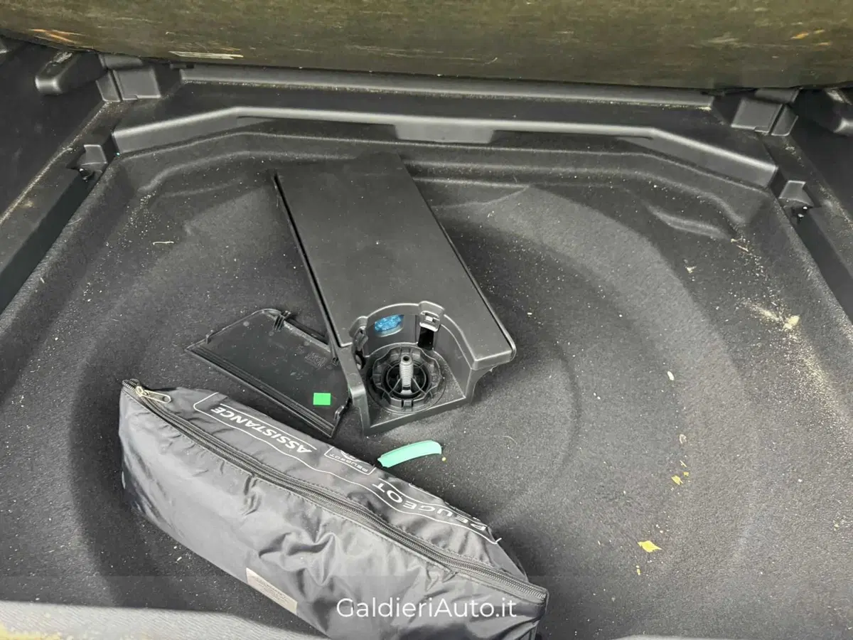 Peugeot 3008 usata a Salerno (10)
