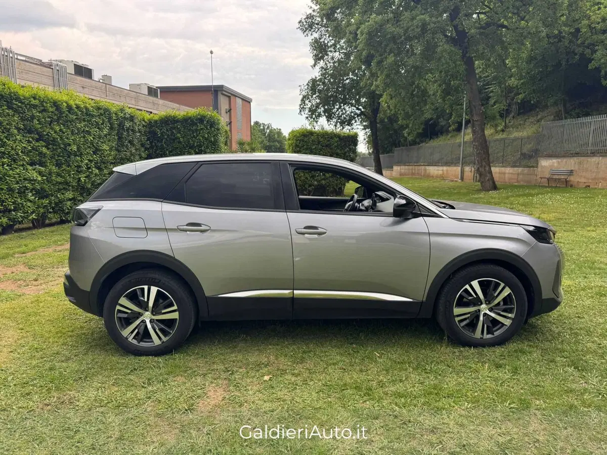 Peugeot 3008 usata a Salerno (11)