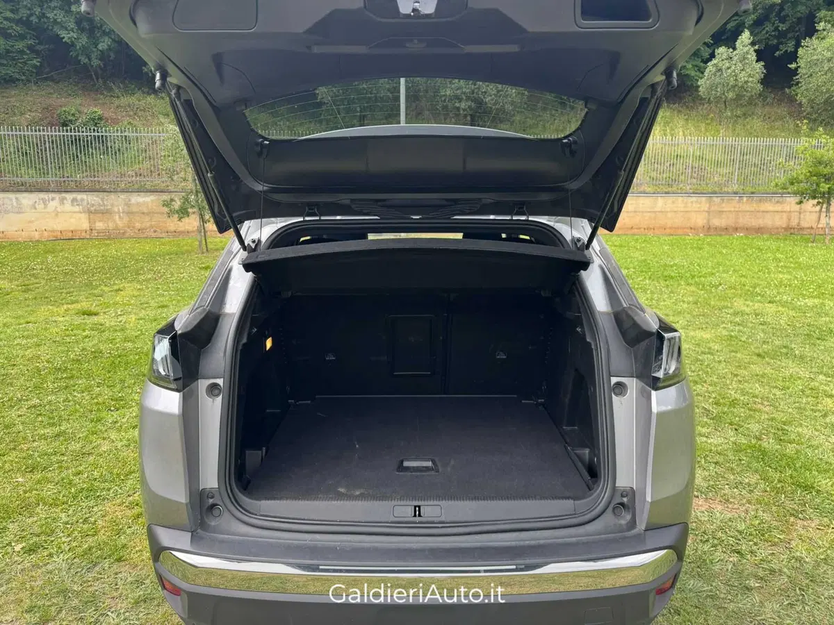 Peugeot 3008 usata a Salerno (9)
