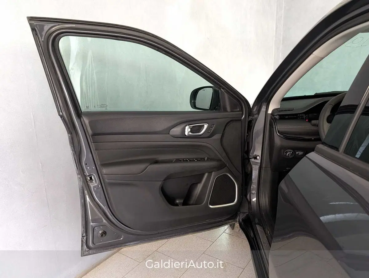 Jeep Compass usata a Salerno (10)