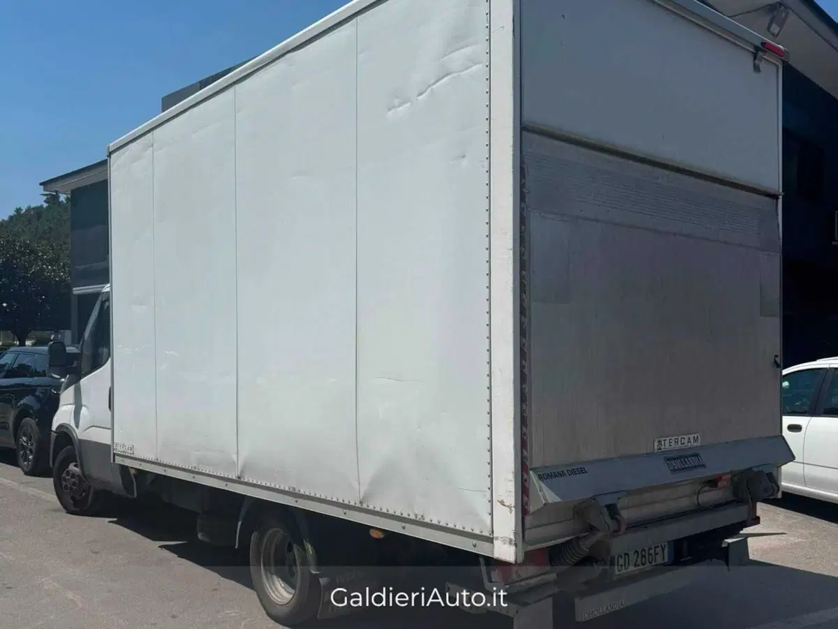 Iveco Daily Cabinato usata a Salerno (3)