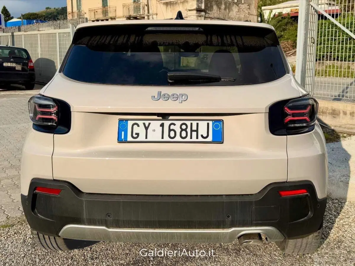 Jeep Avenger usata a Salerno (10)