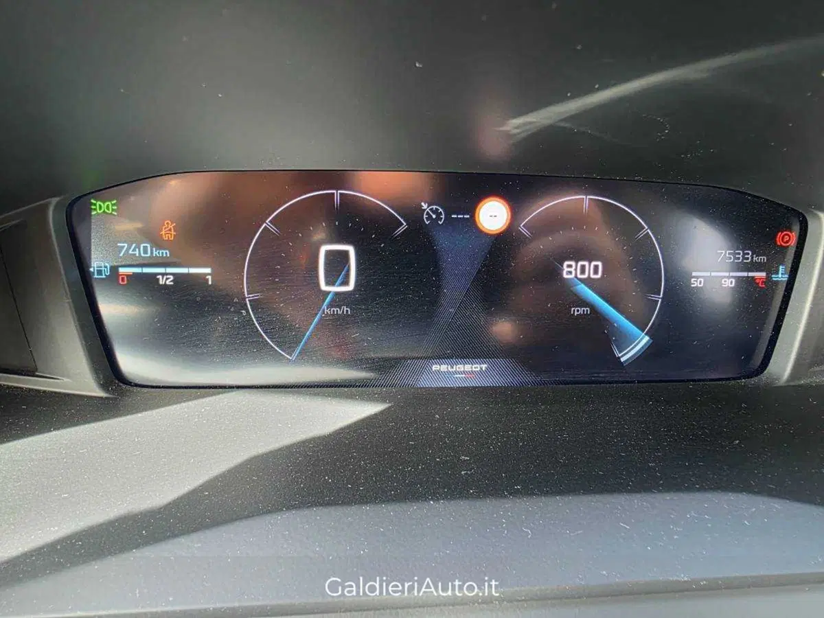 Peugeot 2008 usata a Salerno (8)
