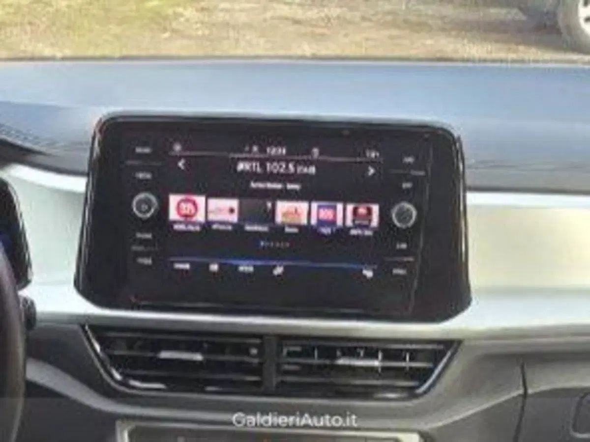 Volkswagen T-Roc usata a Salerno (10)