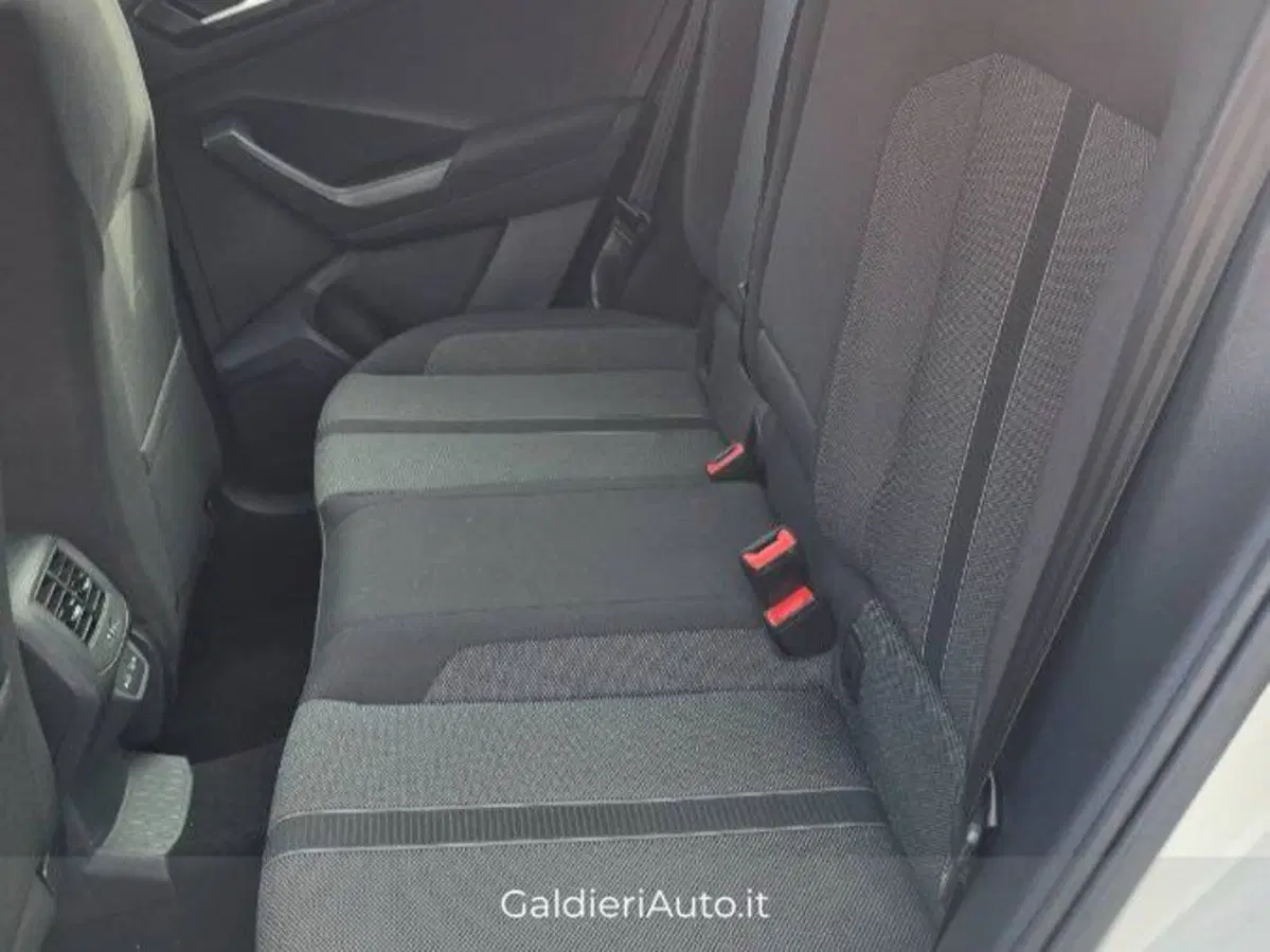 Volkswagen T-Roc usata a Salerno (15)