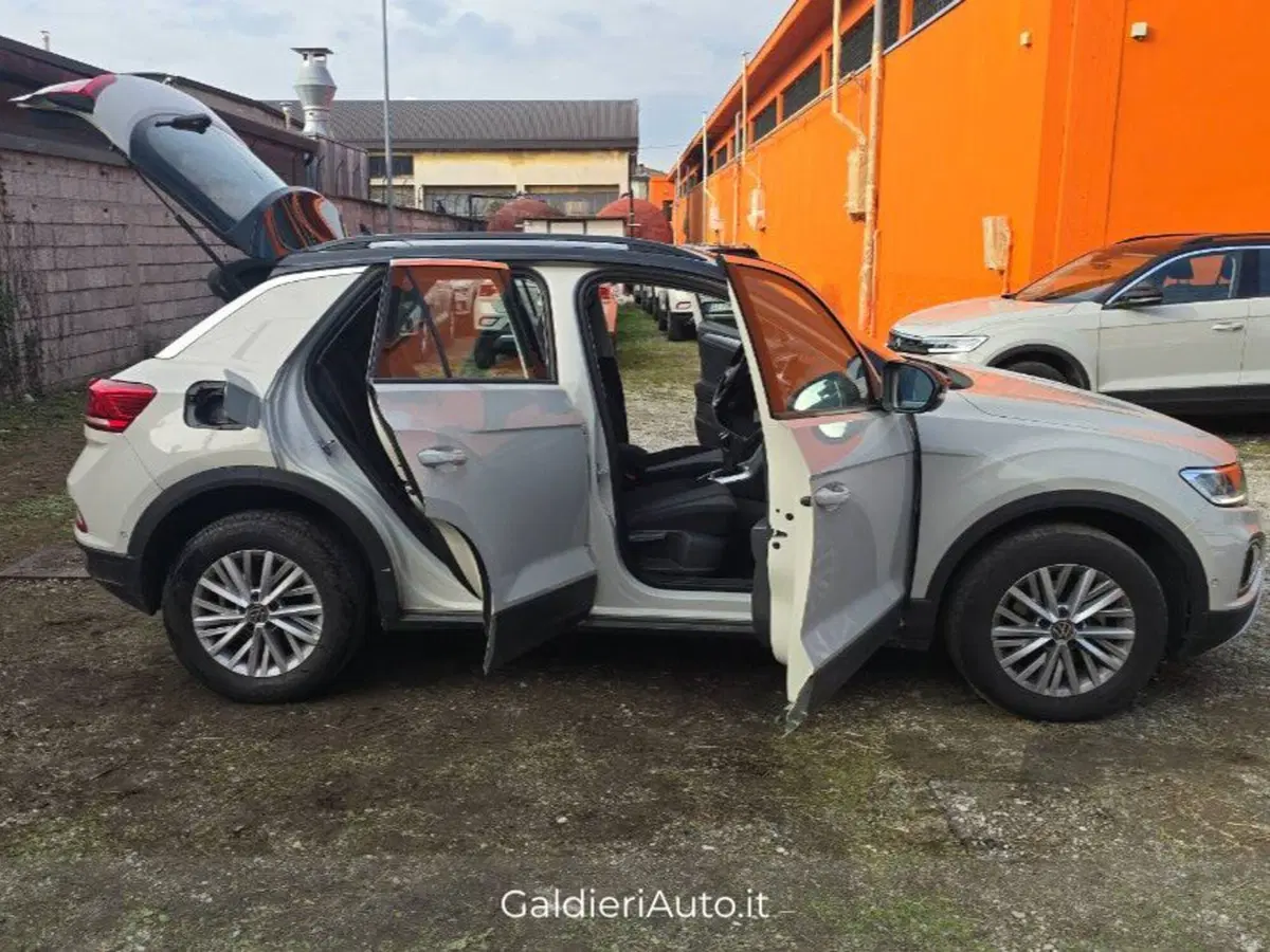 Volkswagen T-Roc usata a Salerno (20)