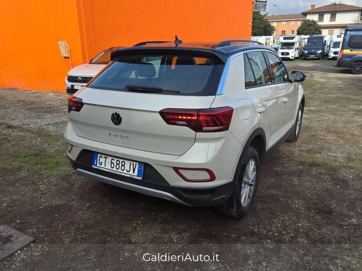 Volkswagen T-Roc usata a Salerno (4)