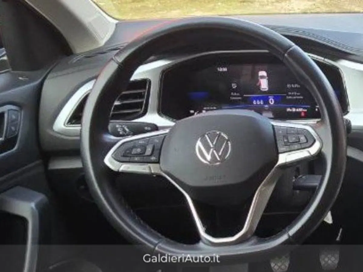 Volkswagen T-Roc usata a Salerno (7)