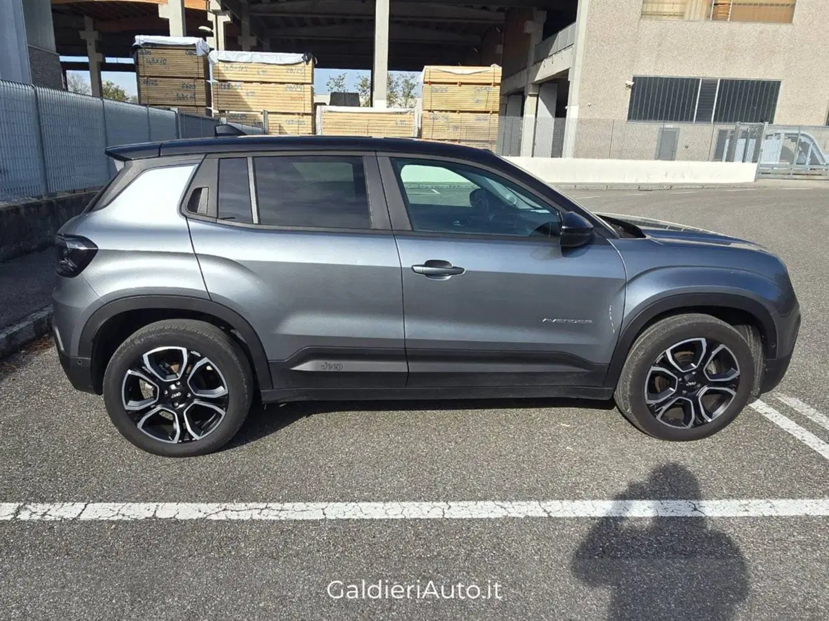 Jeep Avenger usata a Salerno (11)