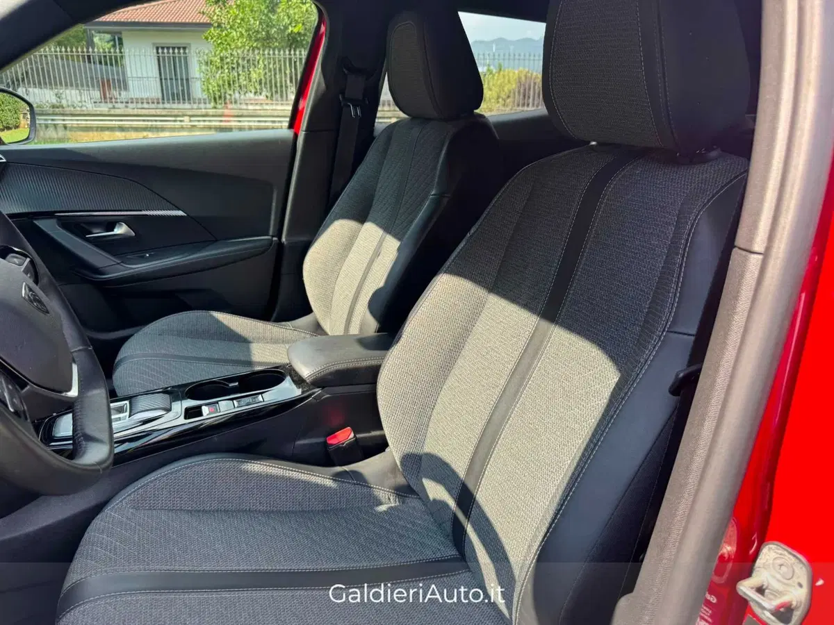 Peugeot 2008 usata a Salerno (6)