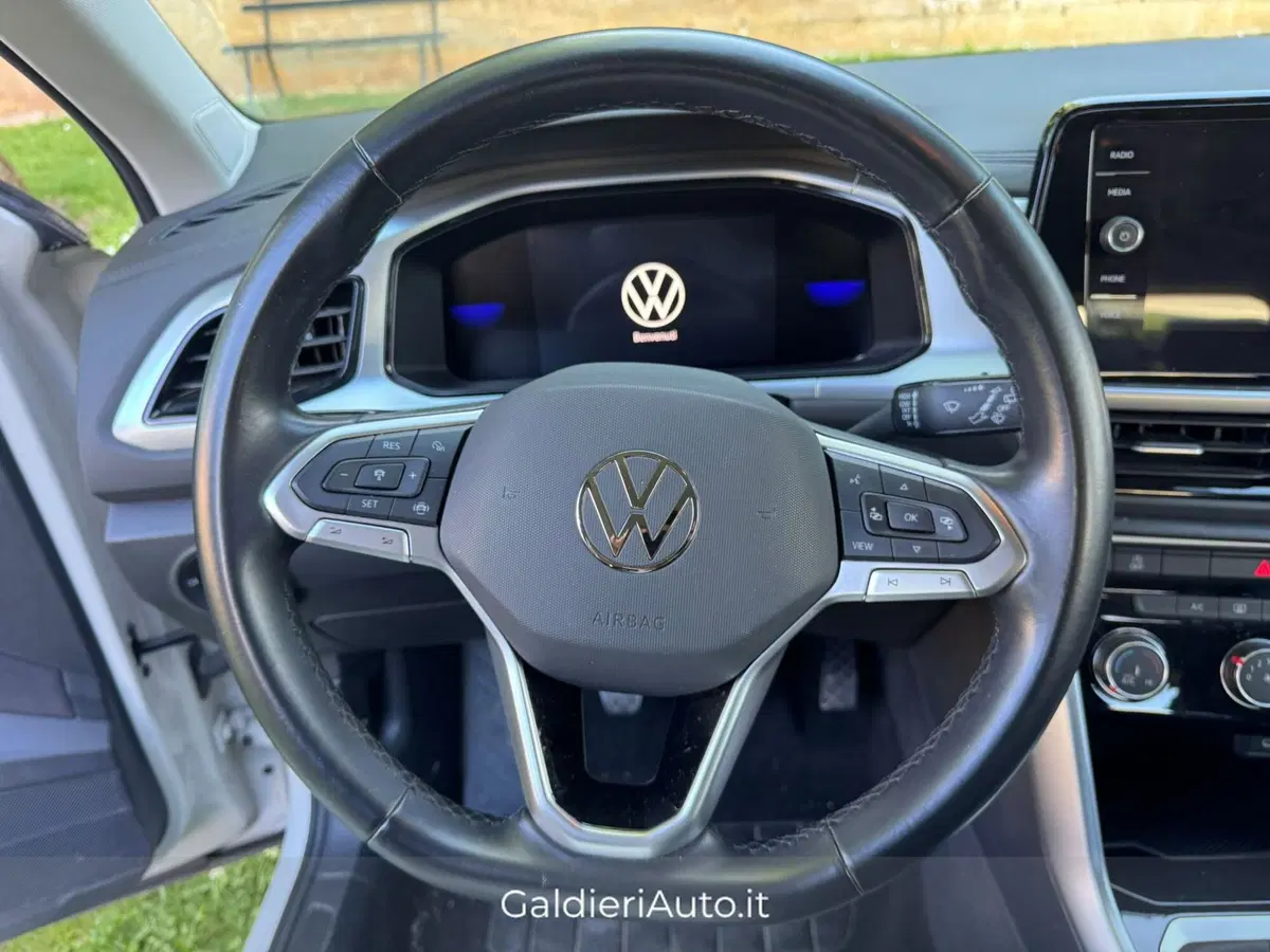 Volkswagen T-Roc usata a Salerno (18)