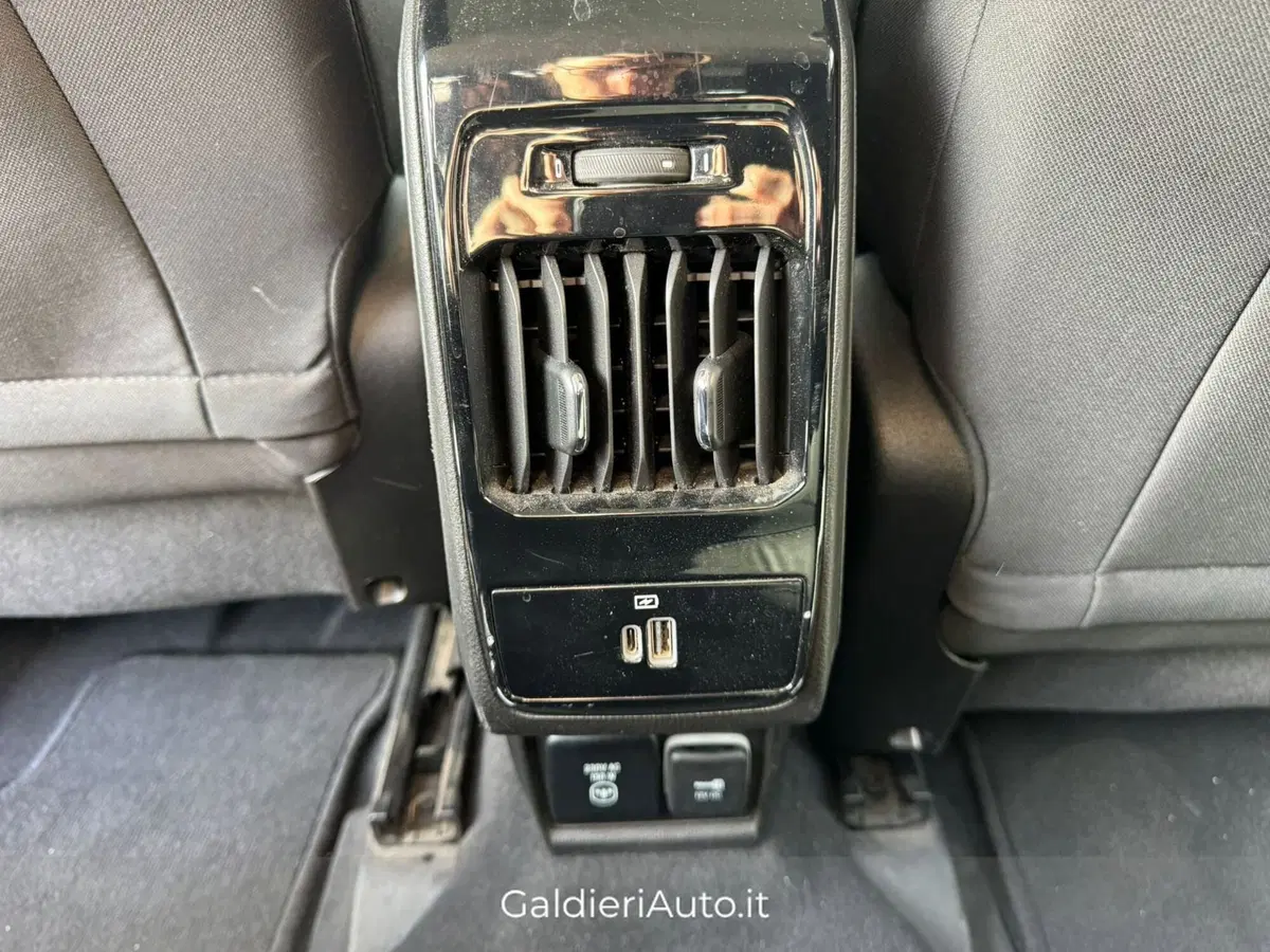 Jeep Compass usata a Salerno (14)