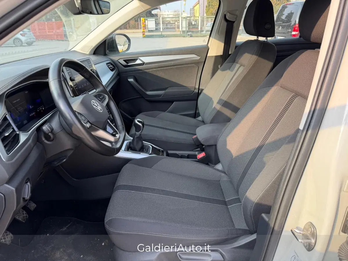 Volkswagen T-Roc usata a Salerno (12)