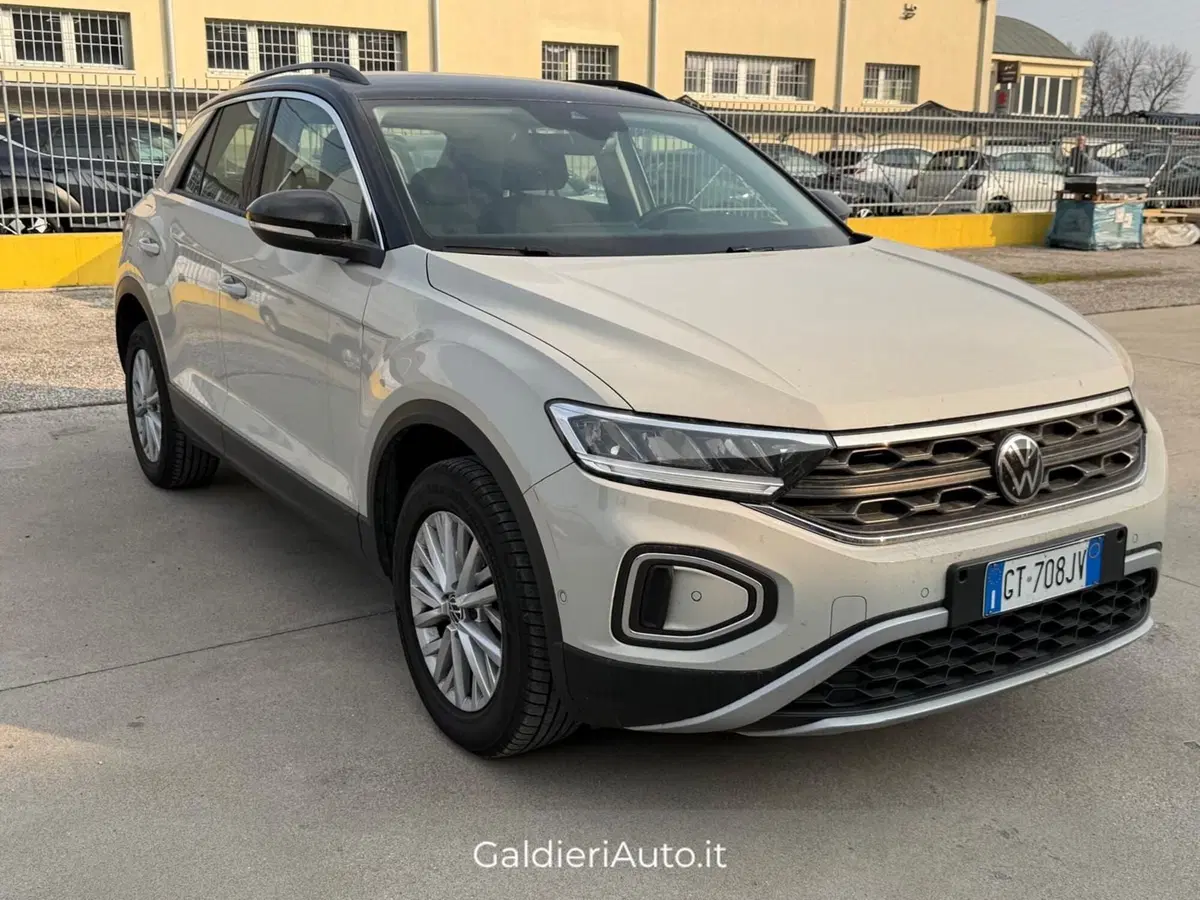 Volkswagen T-Roc usata a Salerno (4)