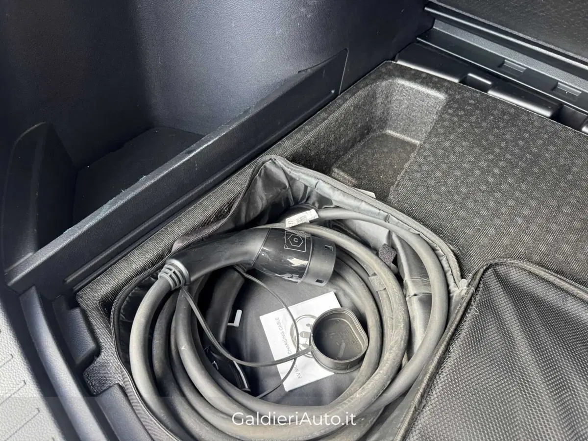 Byd Seal U usata a Salerno (12)