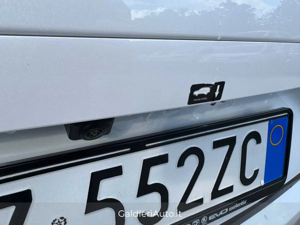 Byd Seal U usata a Salerno (8)