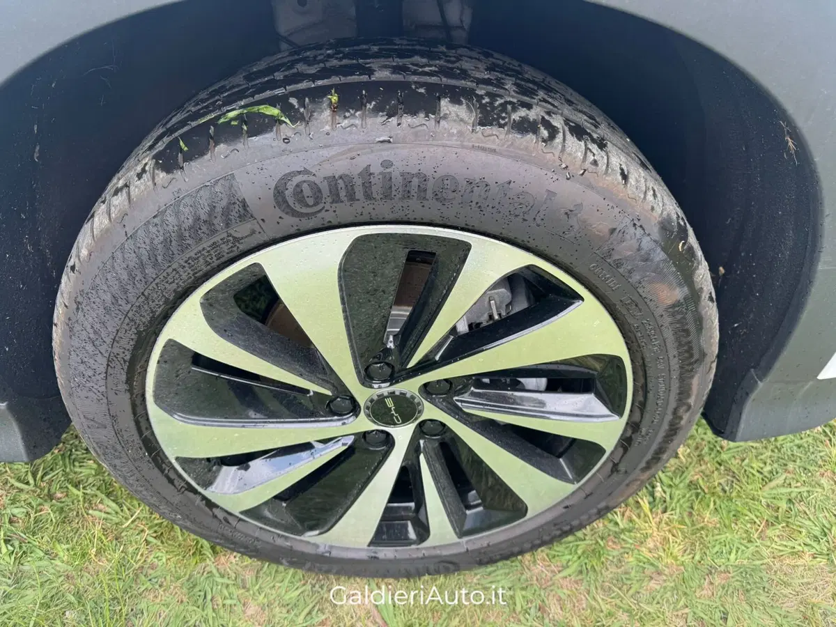 Byd Seal U usata a Salerno (17)