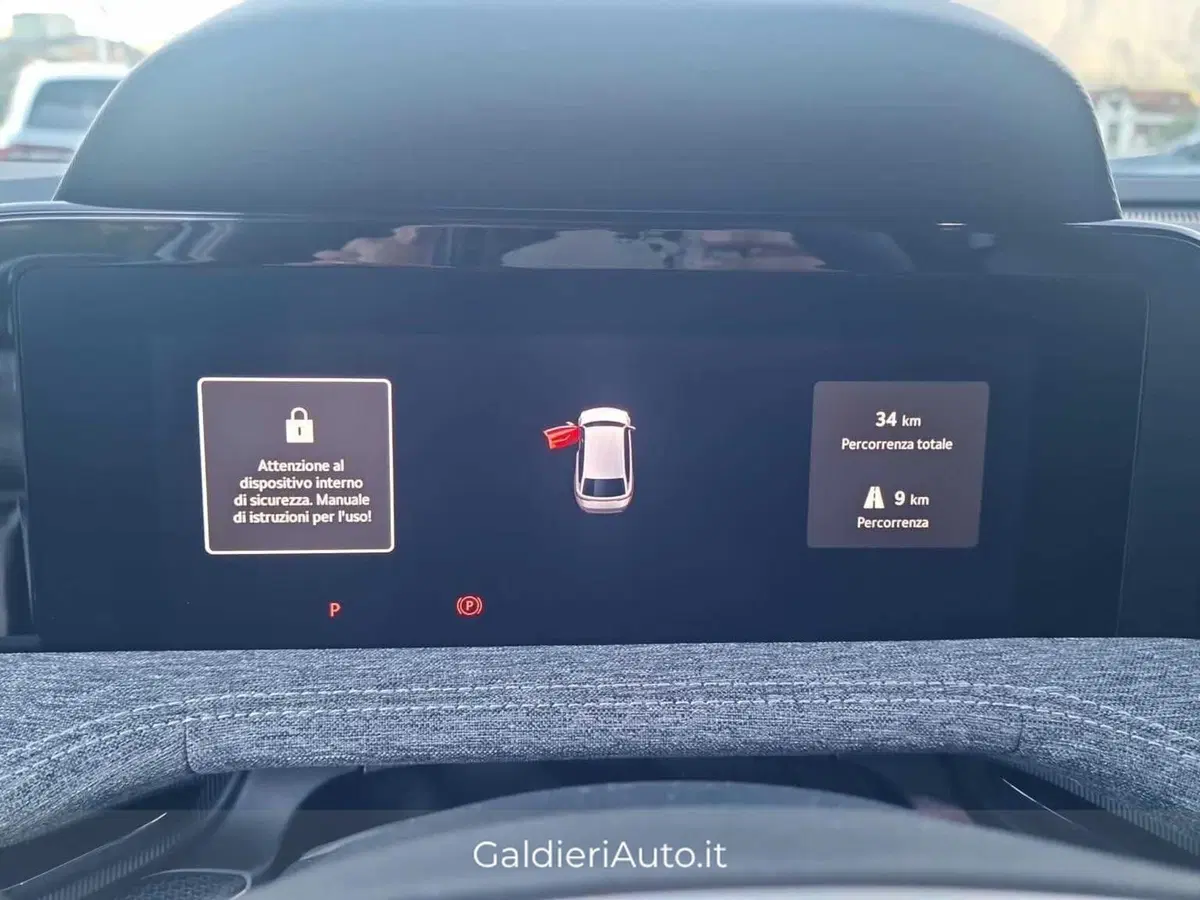 Skoda Superb nuova a Salerno (16)