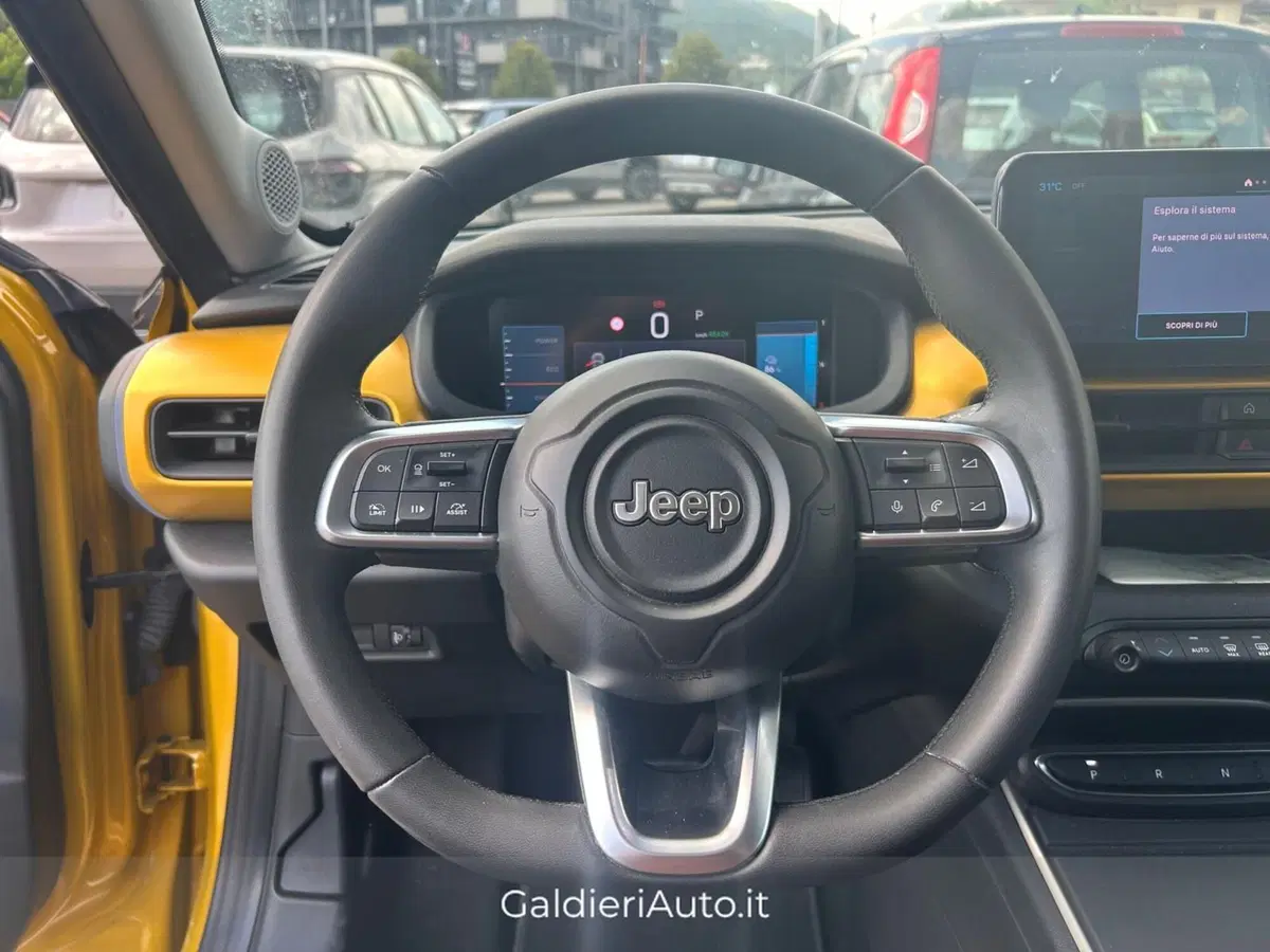 Jeep Avenger usata a Salerno (10)