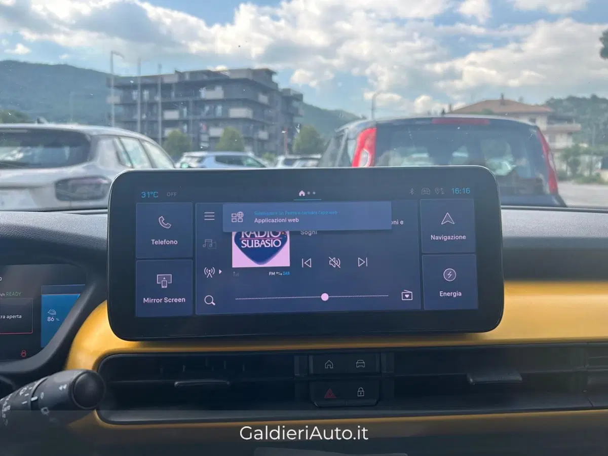 Jeep Avenger usata a Salerno (12)