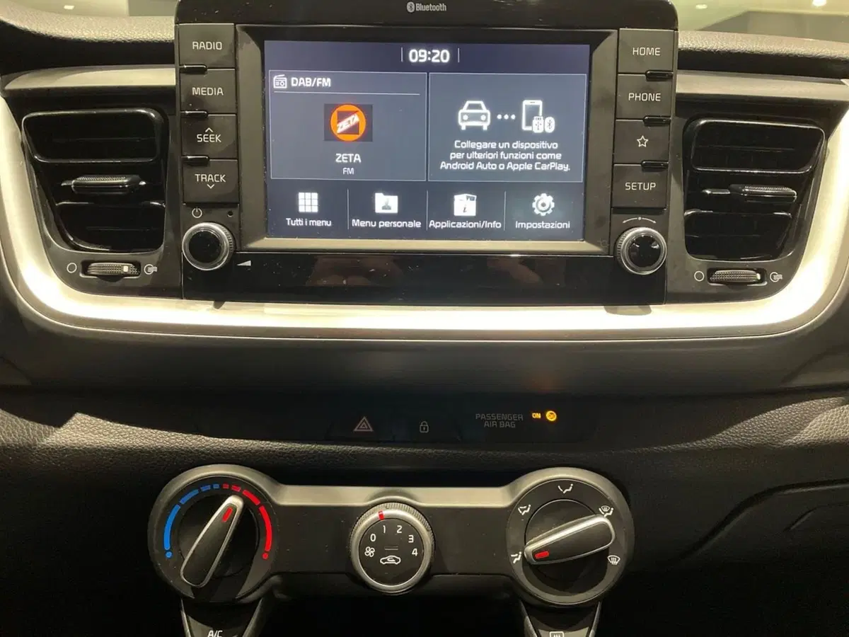 Kia Stonic usata a Firenze (15)