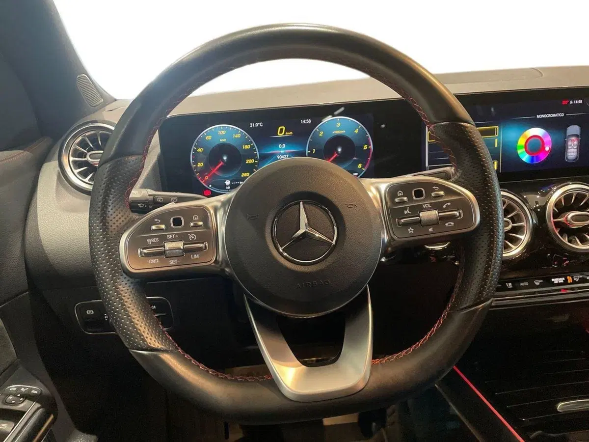 Mercedes-Benz GLA SUV usata a Firenze (10)