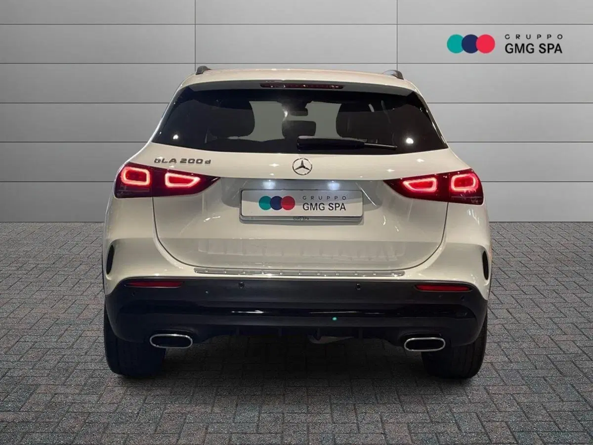 Mercedes-Benz GLA SUV usata a Firenze (4)