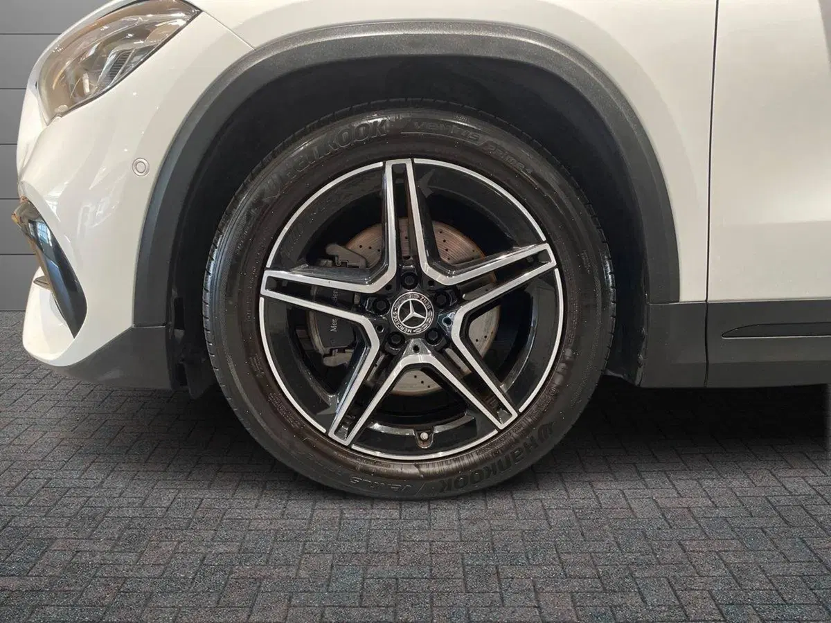 Mercedes-Benz GLA SUV usata a Firenze (6)