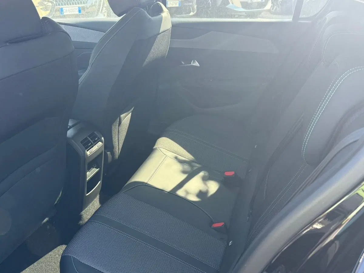 Peugeot 308 nuova a Frosinone (17)
