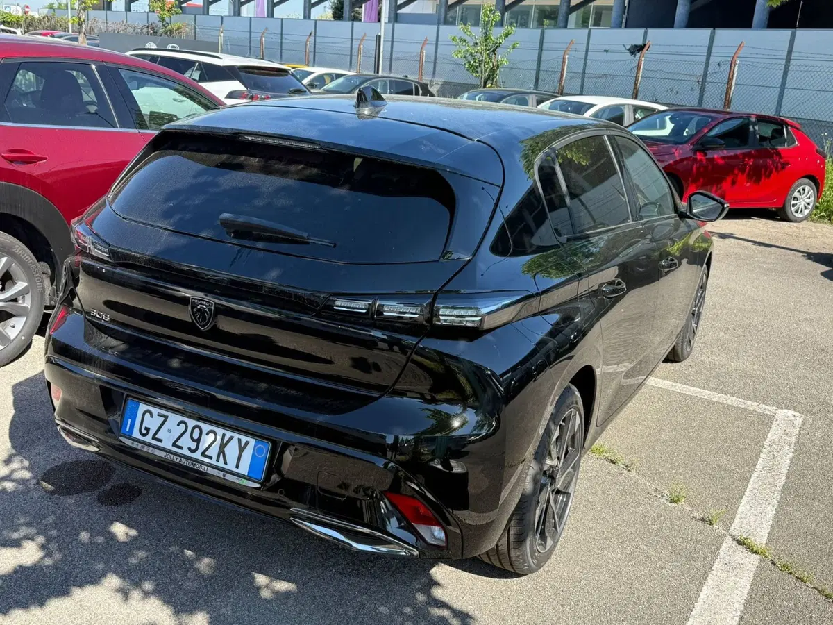 Peugeot 308 nuova a Frosinone (8)