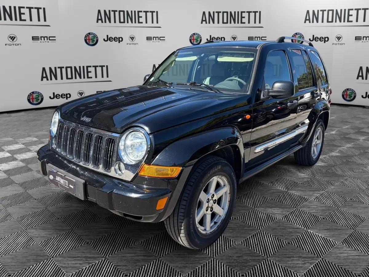 Jeep Cherokee usata a Ancona