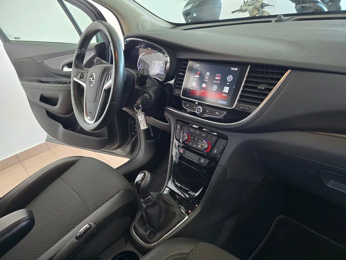 Opel Mokka usata a Rimini (8)