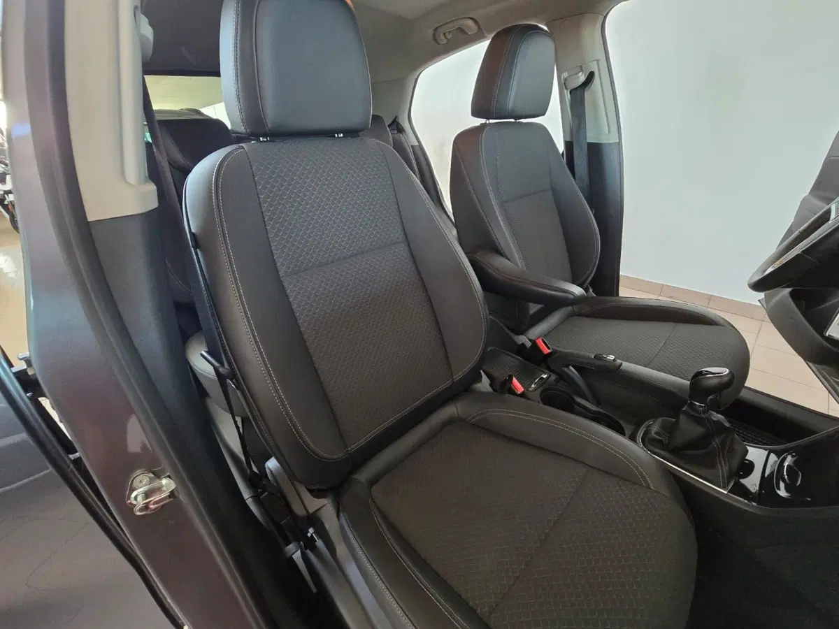 Opel Mokka usata a Rimini (9)