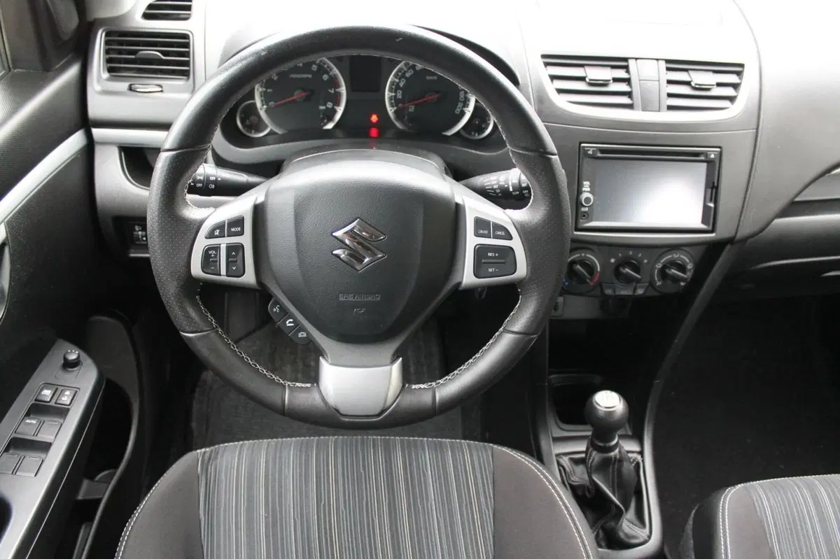 Suzuki Swift usata a Cuneo (7)