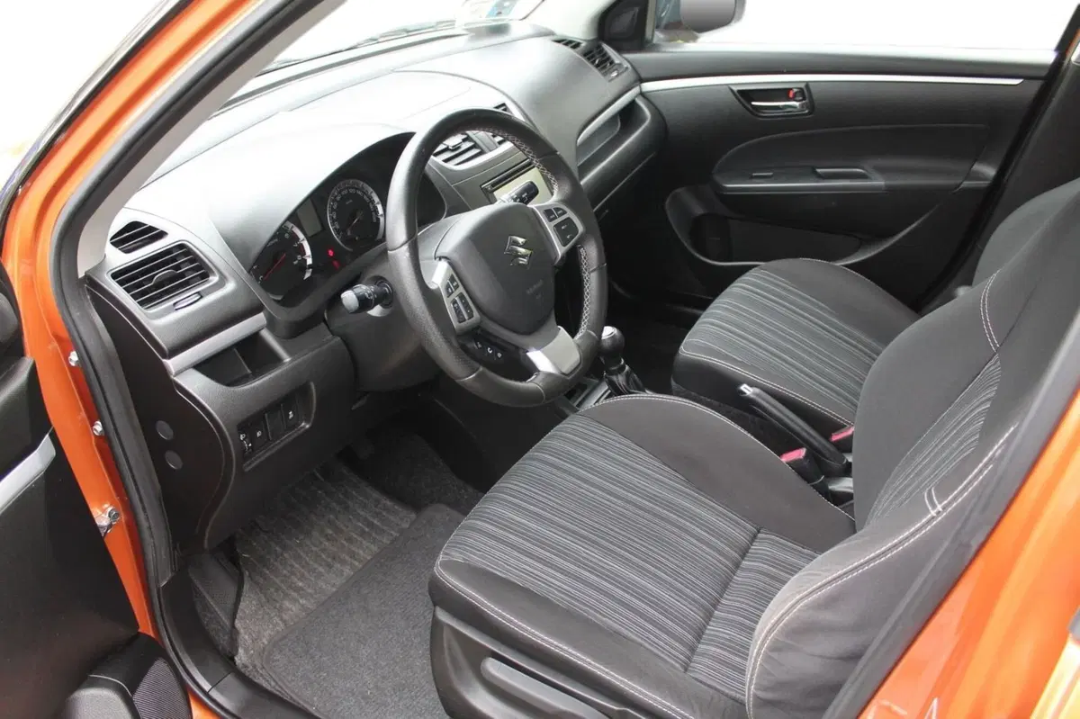 Suzuki Swift usata a Cuneo (8)