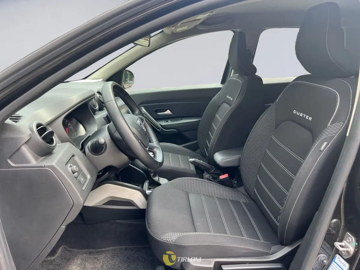 Dacia Duster usata a Milano (12)